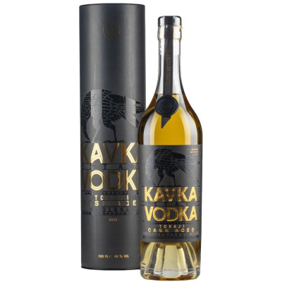 Kavka Vodka Tokaji Cask Aged + tuba